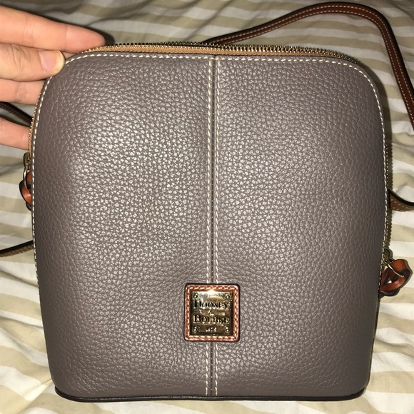 dooney and bourke trixie crossbody